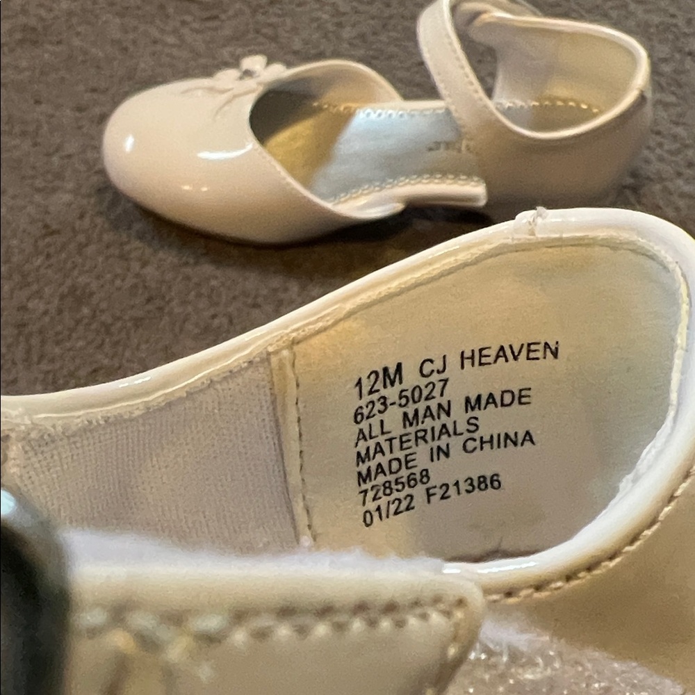 White Floral girls size 12 Dress Shoes - Picture 6 of 9